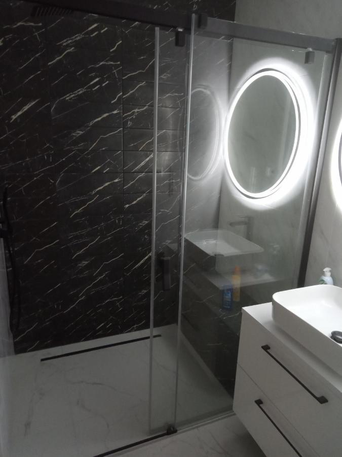Wroclaw Penthouse Views Odra And City Center Esterno foto