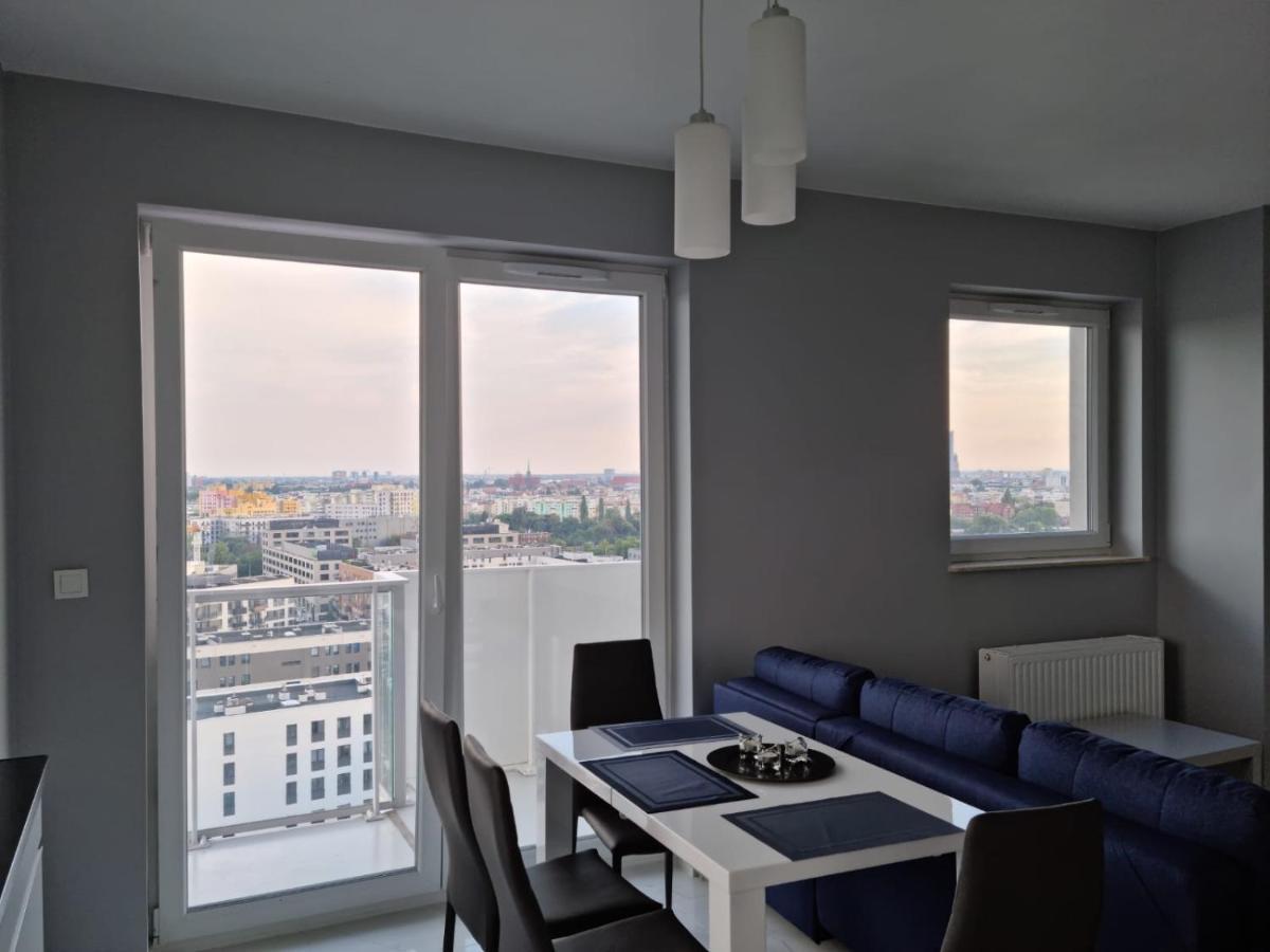 Wroclaw Penthouse Views Odra And City Center Esterno foto